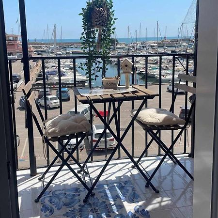 Borgo Damare Nettuno Vista Mare Daire Dış mekan fotoğraf